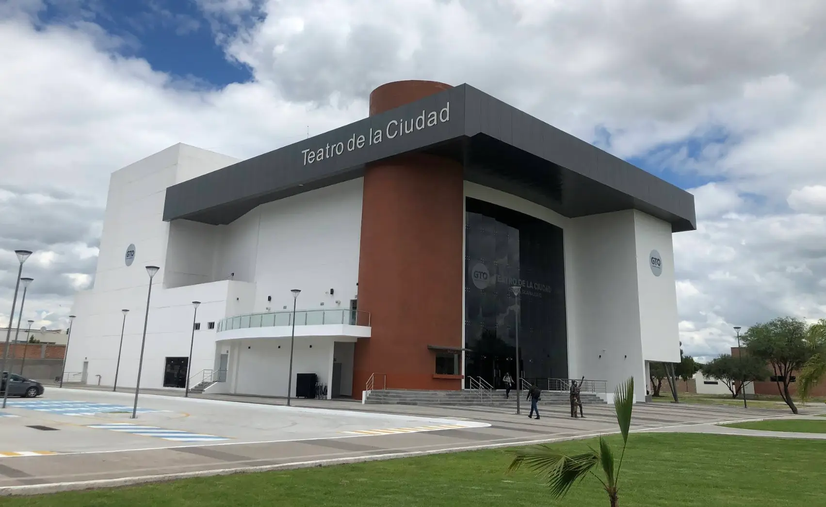 Teatro de la Ciudad - fachada